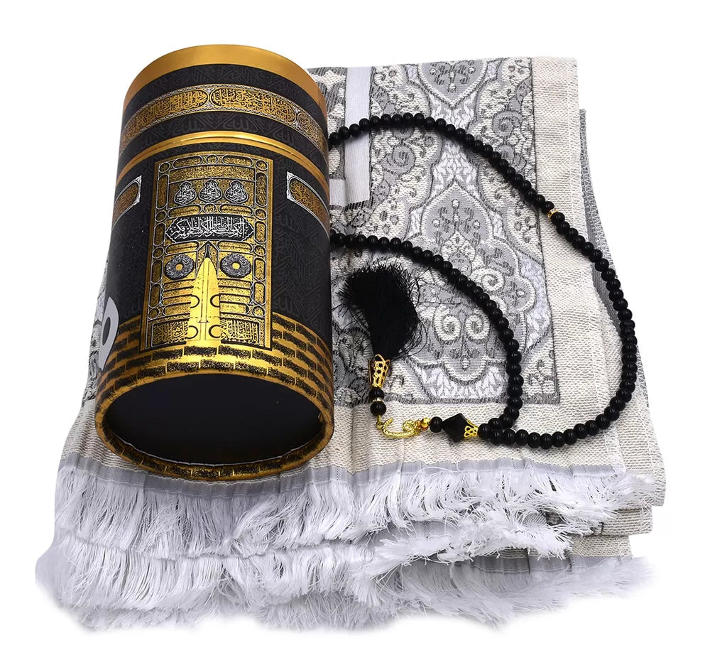 Prayer rug with rosary